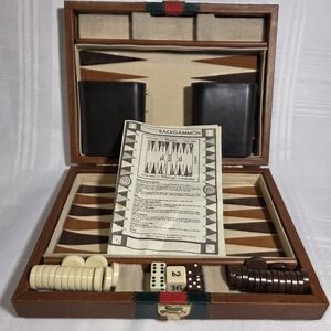 Classic Backgammon Set with Brown and Cream Design